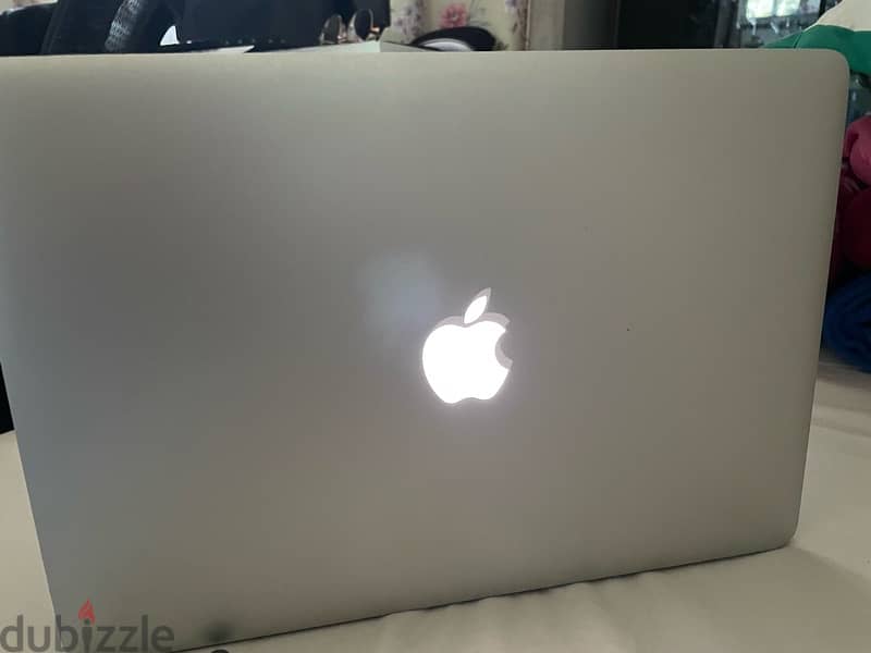 Macbook Pro (Retina, 15 Inch, Mid 2014) 1