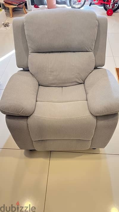 Recliner sofa for 3-6 years kids