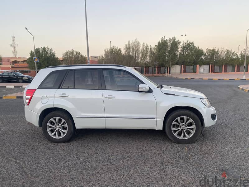 Suzuki Grand Vitara 2015 3