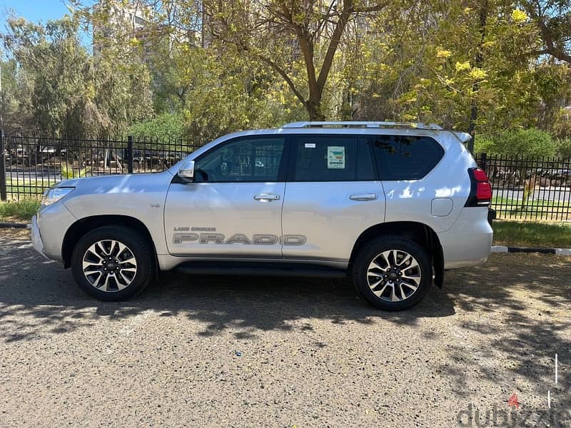 TOYOTA PRADO 2022 V6 FULL OPTION SUNROOF 0