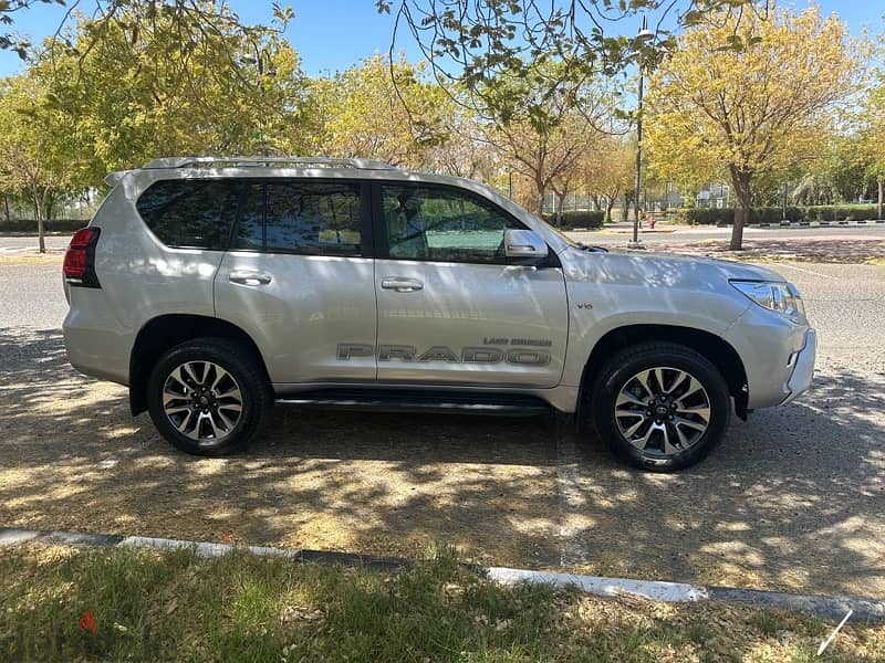 TOYOTA PRADO 2022 V6 FULL OPTION SUNROOF 3