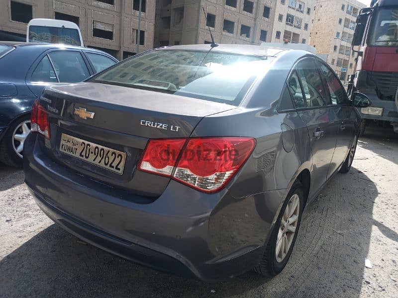 for urgent sale Chevrolet cruze model 2013 in good condition 3