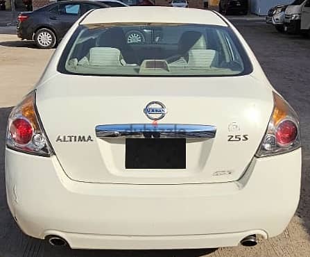 Nissan Altima 2011 2.5 S for sale in Salmia for KWD 850 1