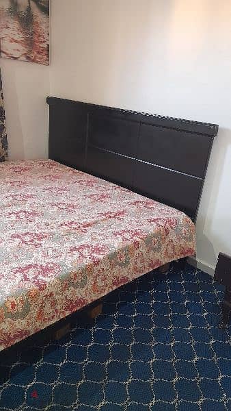 Wooden Bed Good Condition for sale 66204311