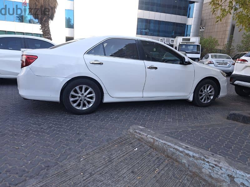 Toyota Camry 2013 3