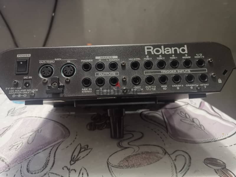 ROLAND TD-8 DRUM MODULE 1