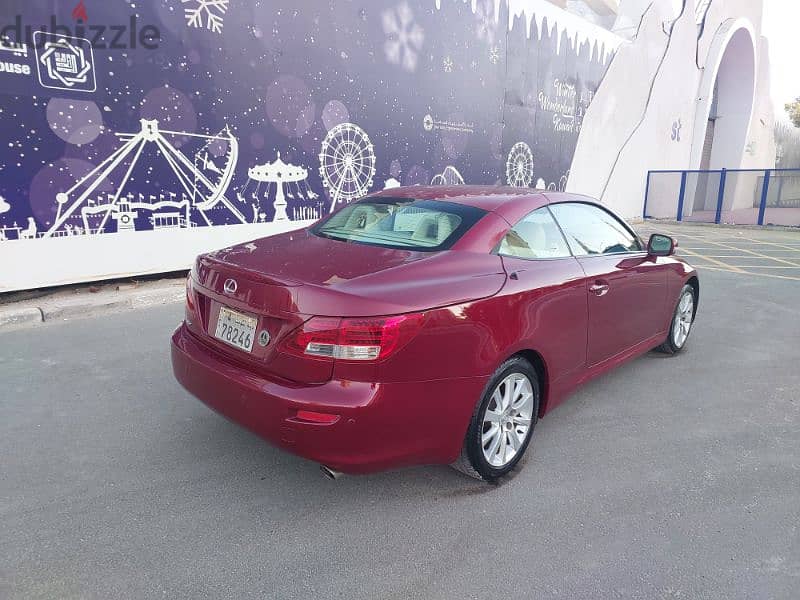 Lexus IS300c . 2010 5