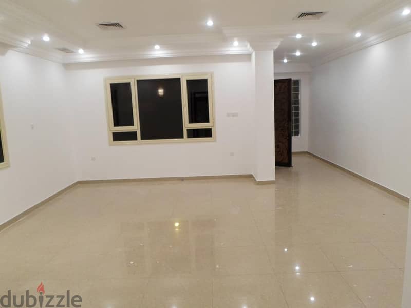 Huge sized 3 bedroom apt(villa) in mangaf 0