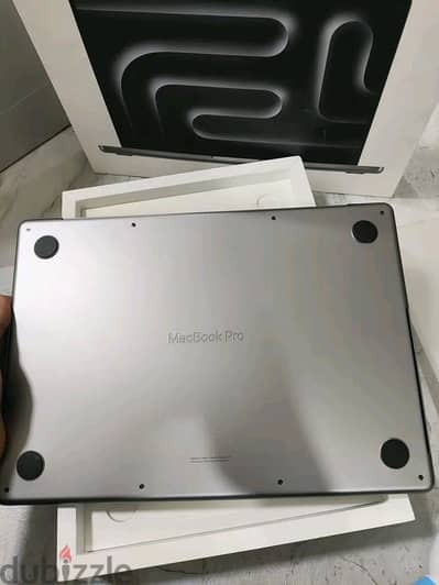 14 INCH APPLE MACBOOK PRO M3  1TB SSD (1 TERABYTE)