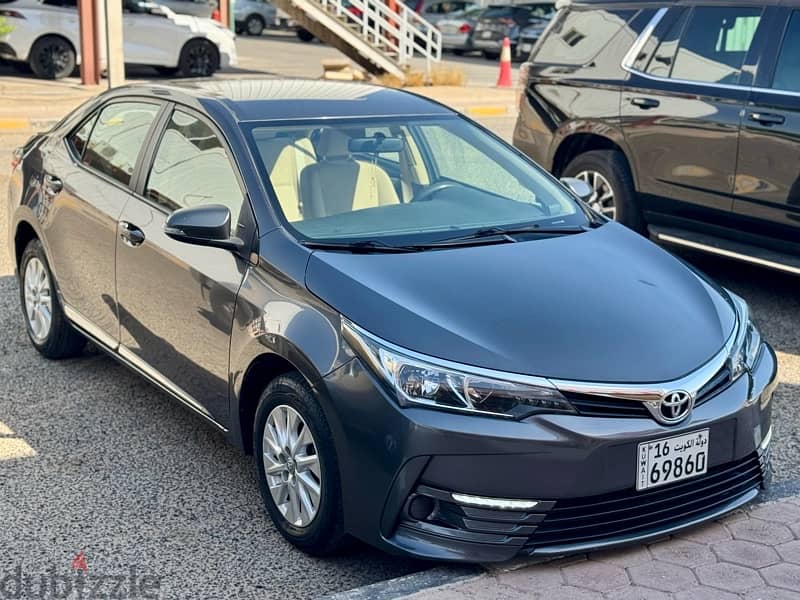 Toyota Corolla 2019 2.0 L, 67000 kilometres alsayer service 2