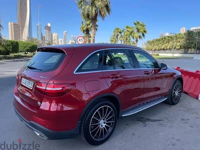 Mercedes-Benz GLC 300e 2017