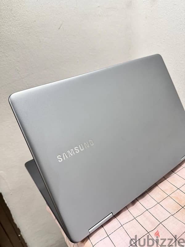 USED SAMSUNG 15 inch LAPTOP 3