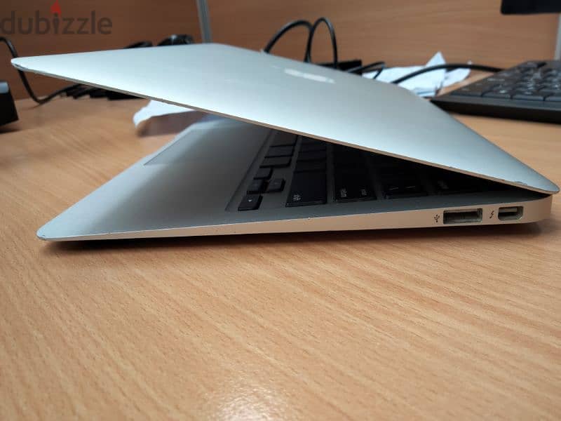 MacBook air 1