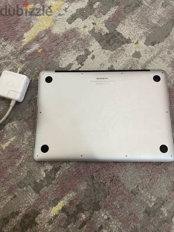 MacBook Pro 2015 13.3 Retina display very clean 6