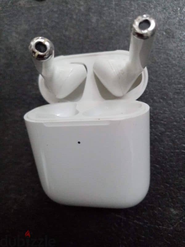 Apple AirPods 2 Wireless Original with Serial Number 100% Battery 3