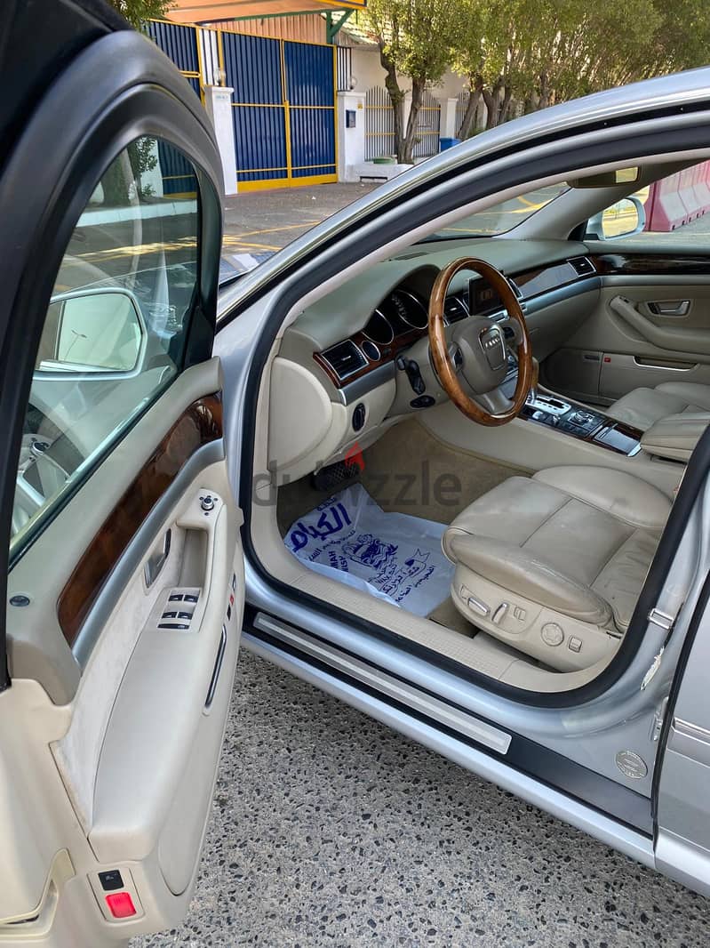 Audi A8L V6 Model 2010 For Sale 14