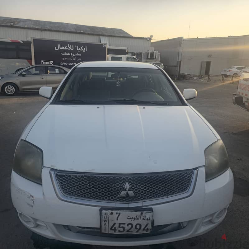 Mitsubishi Galant 2010 GLX URGENT SALE 0