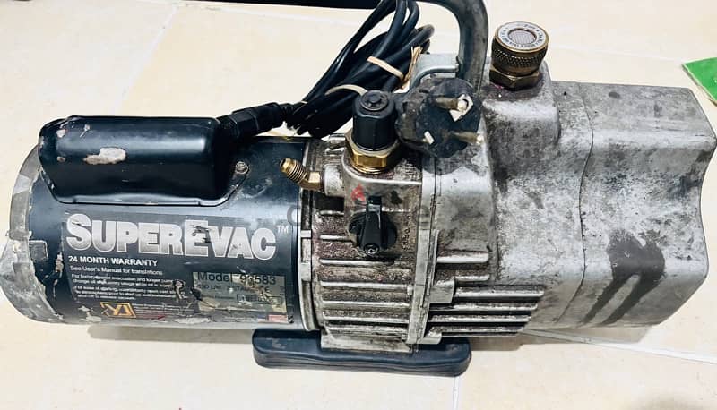 YELLOW JACKET SUPEREVAC Hvac 6 Cfm Vacuum Pump 93460 2 Stage. . . 4