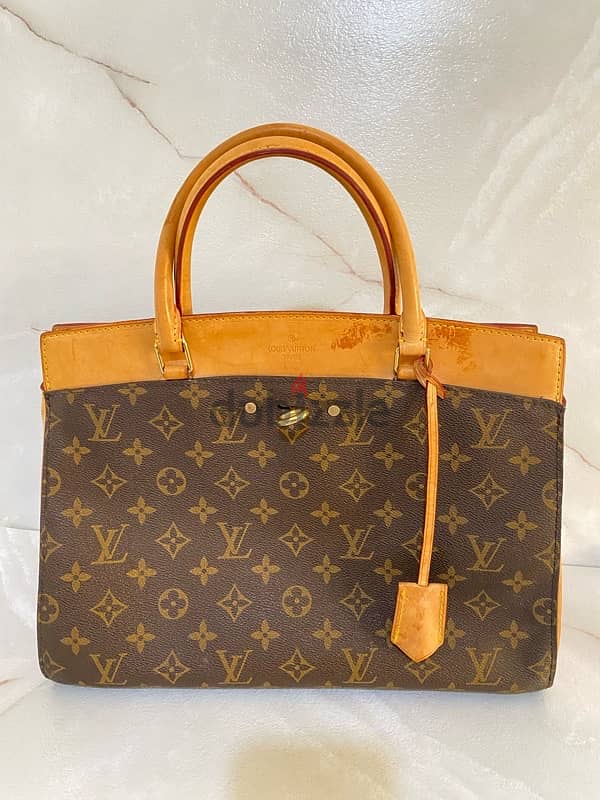 lv Rivoli monogram GM 0