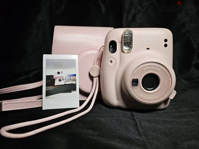 Fujifilm Instax Mini 11 Instant Camera - Blush Pink