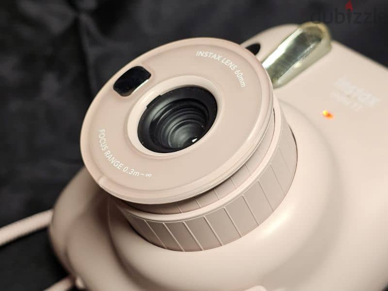 Fujifilm Instax Mini 11 Instant Camera - Blush Pink 10