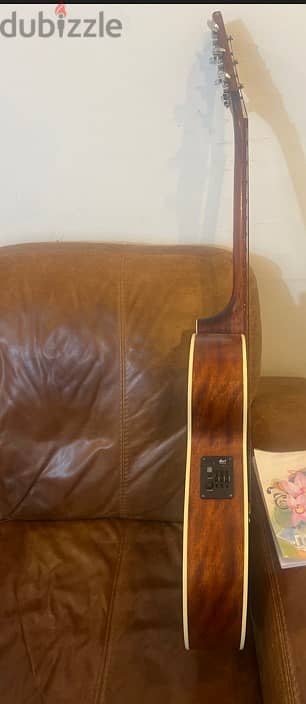 Electro Acoustic Guitar for sale  Brand : CORT 4