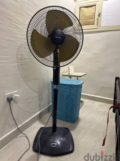 Stand fan excellently functioning 0