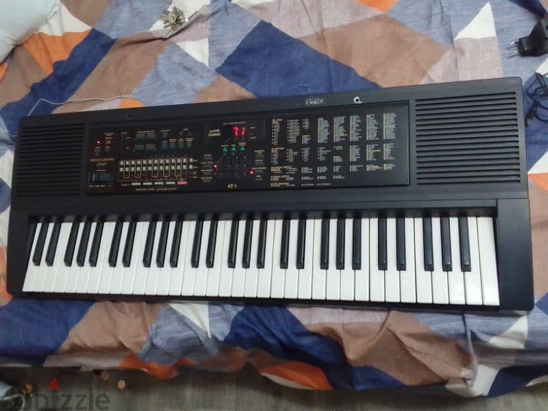 casio organ for sale. 4