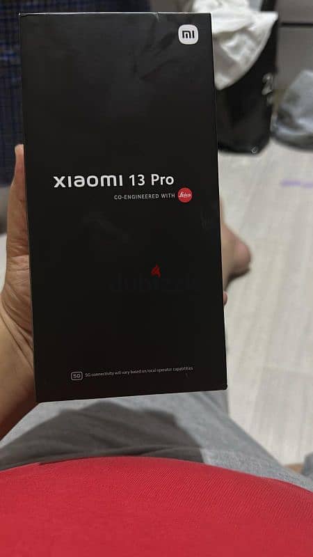 xiaomi 13 pro 12 GB ram 512 momery 3