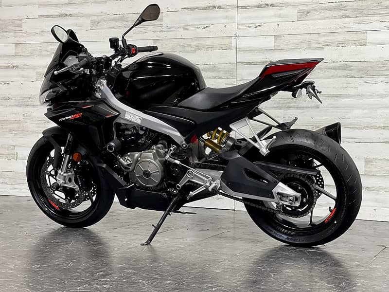 2022 Aprilia Tuono 660 Factory +974 66574363 1