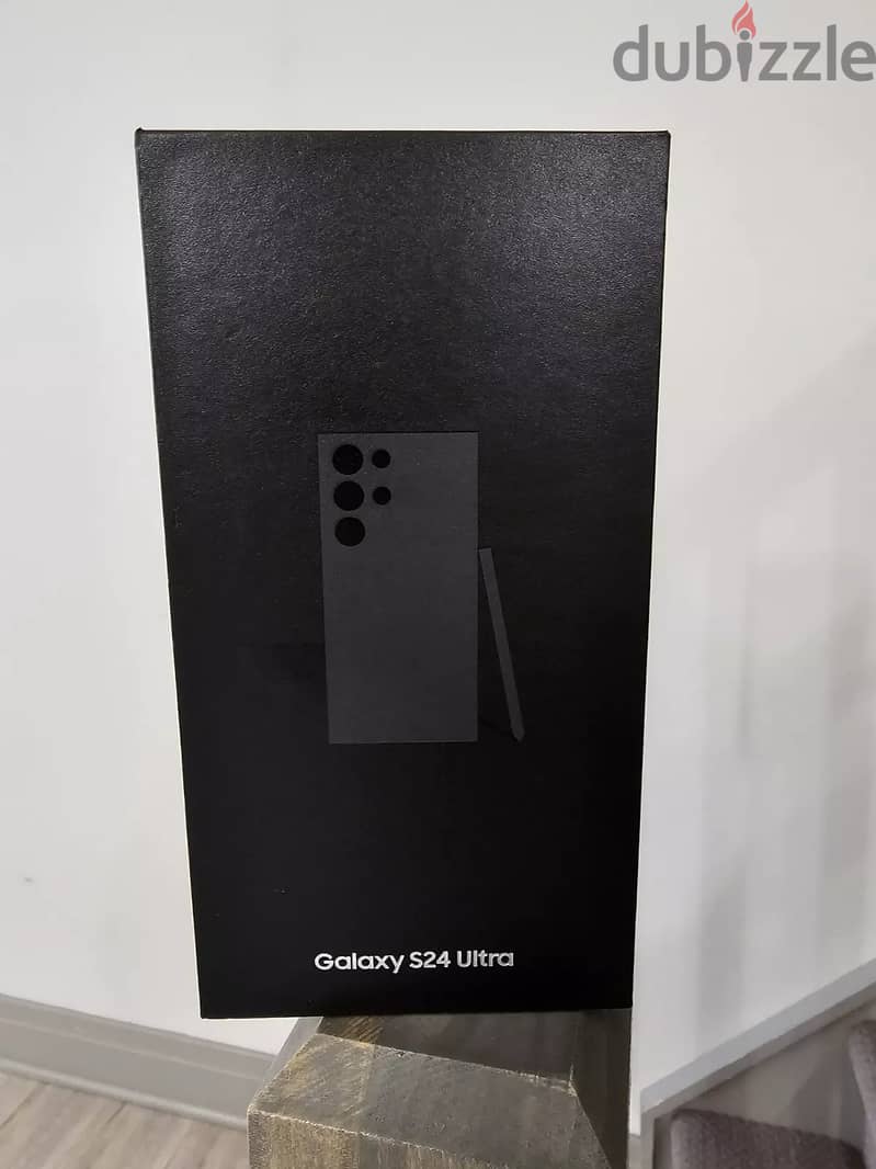 Samsung Galaxy S24 Ultra - 256 GB - Black (Unlocked) 0