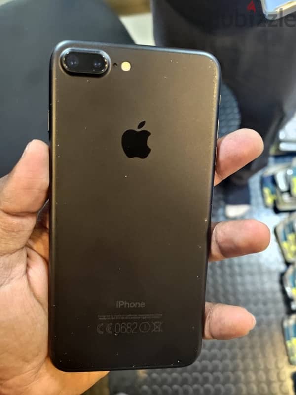 IPHONE 7 PLUS 128 GB INTERNAL 3