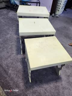 table for sale 3 bcs 1.5 kd 0