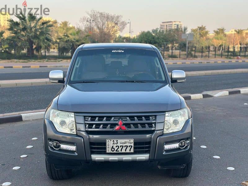 Mitsubishi Pajero 2015 V6 3.5 10