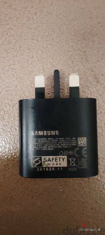 samsung 25 watt chatge+ apple tipe c cable 4