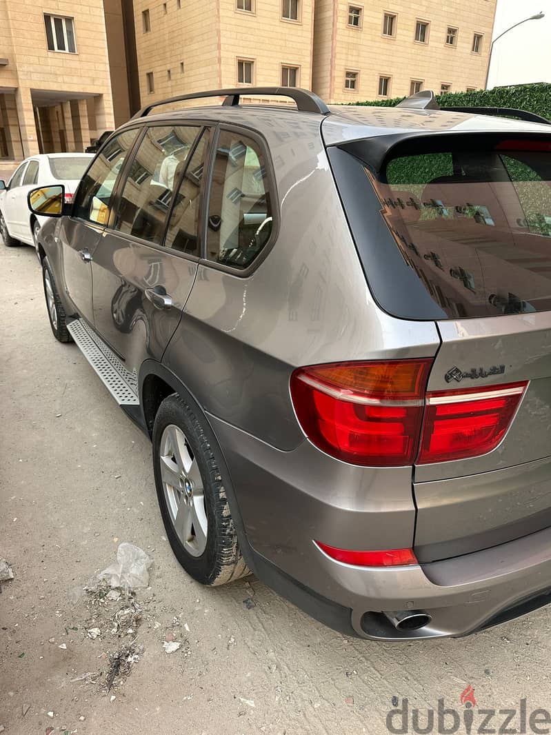 BMW-X5-Grey-2011 in Excellent condition Expat relocated 3