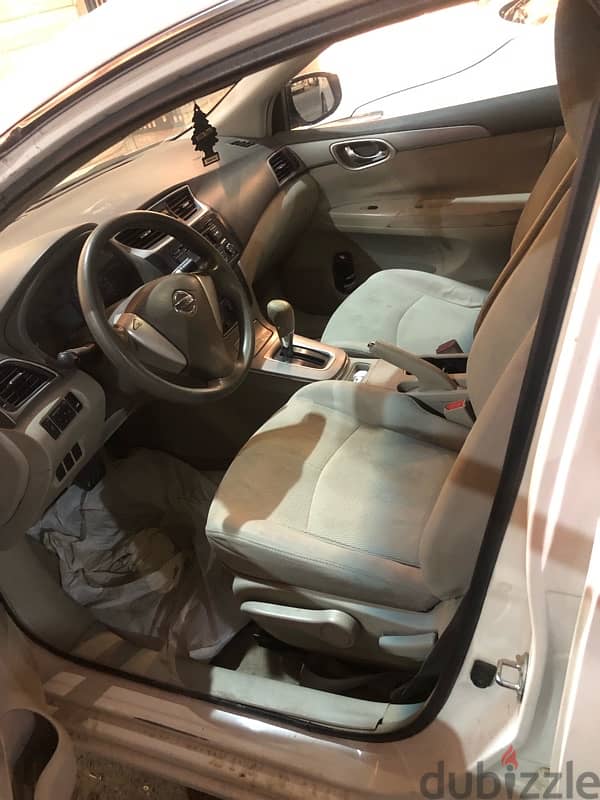 Nissan Sentra 2016 4