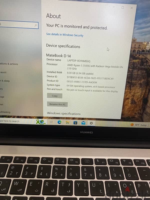 laptop huawei very good condition very fast 8