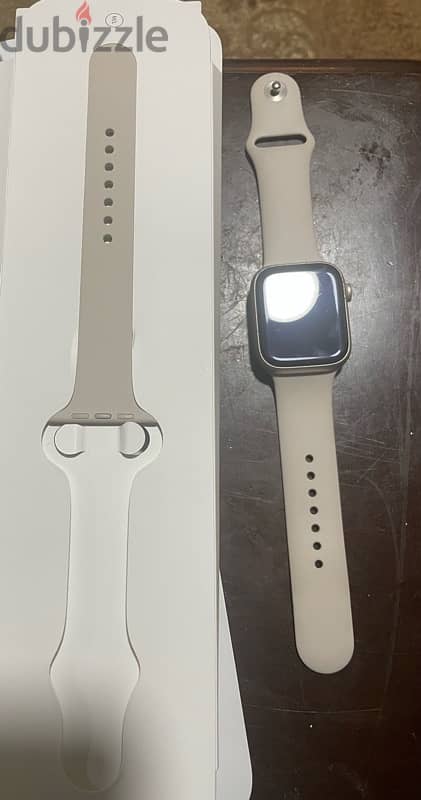 Apple watch Series 7 45mm GPS Starlight 0