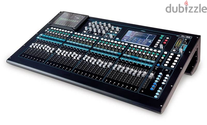 Allen & Heath Qu32 1