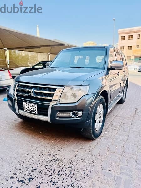 Mitsubishi Pajero 2016 family used vehicle for sale 0