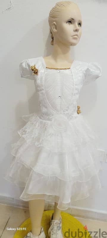 kids frock . 16