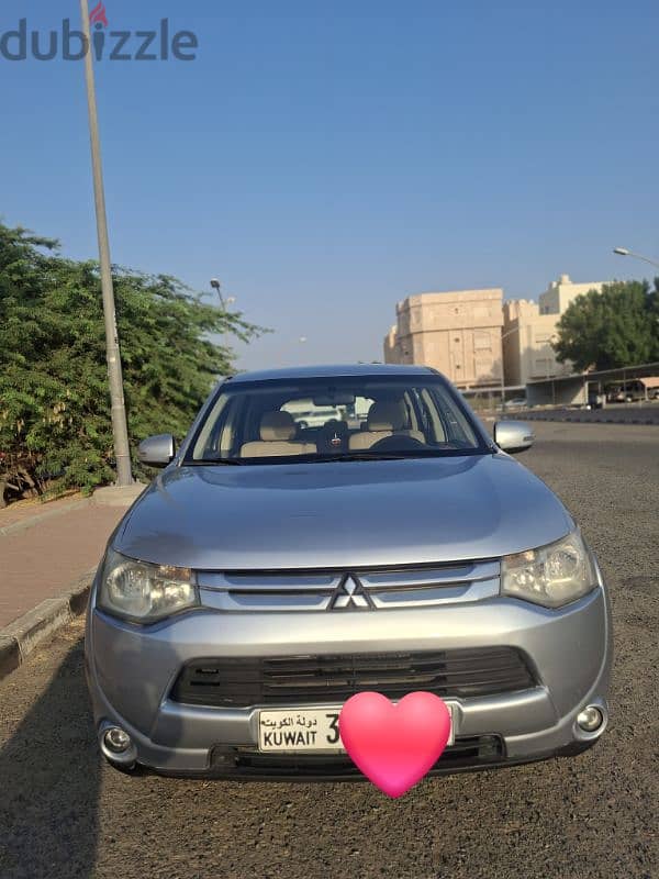 Mitsubishi Outlander 2015 1