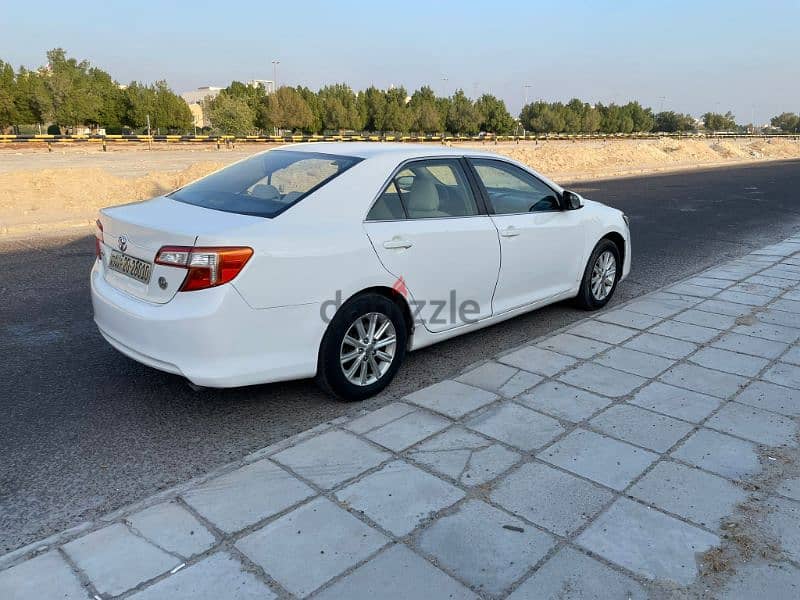 Toyota Camry 2013 4