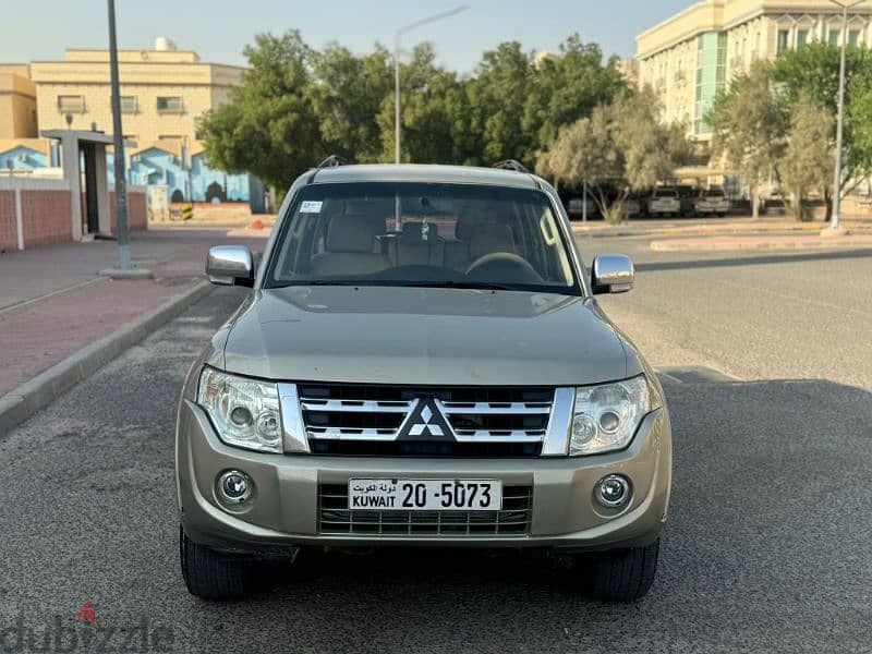 Mitsubishi Pajero GLS 2012 For Urgent Sale 0