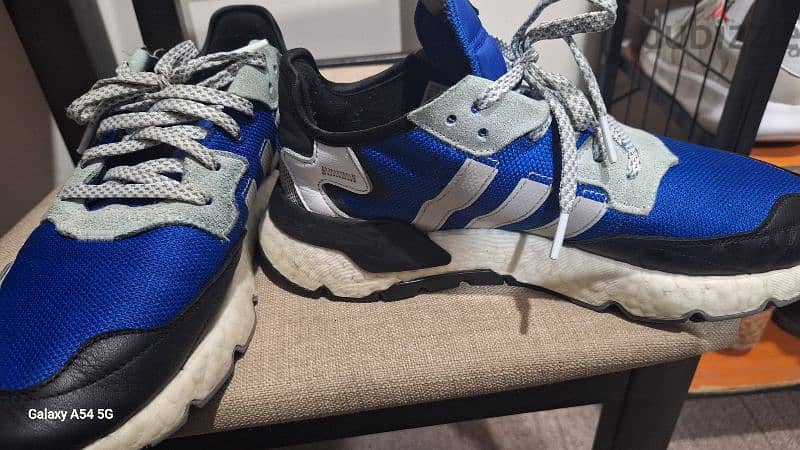 Adidas  Size 44 Shoes Like New 1