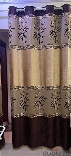 4 Curtains for sale 12kds 0