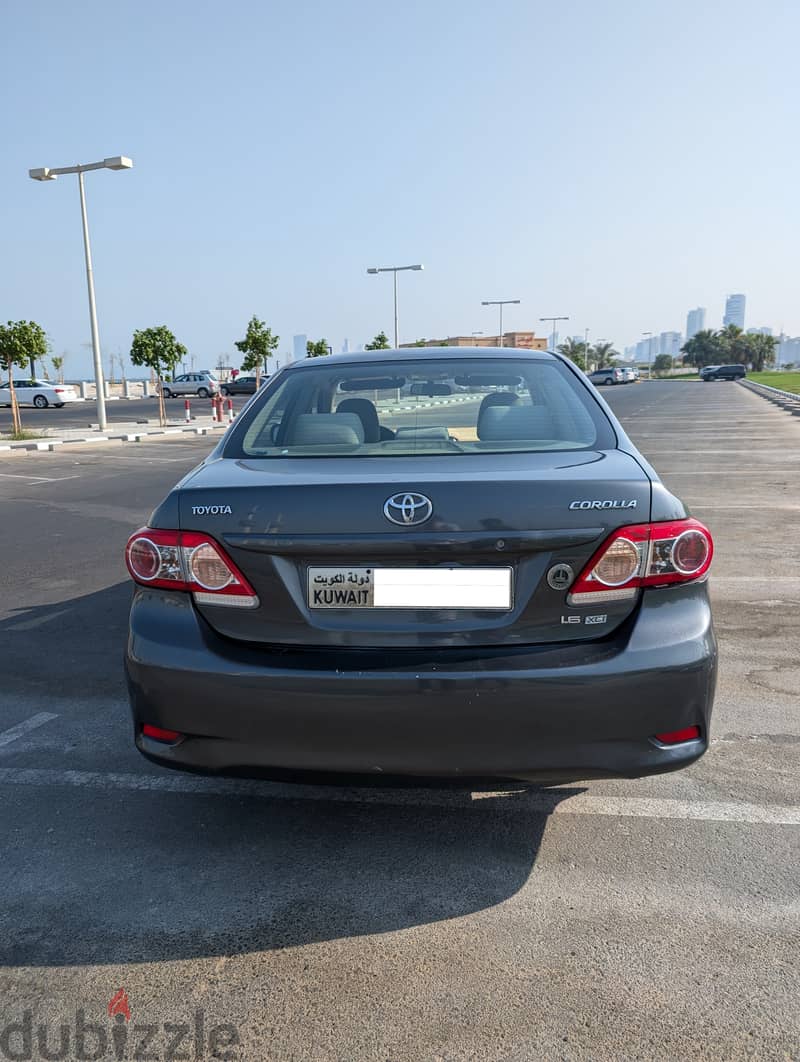 Toyota Corolla 2012 in good condition 4