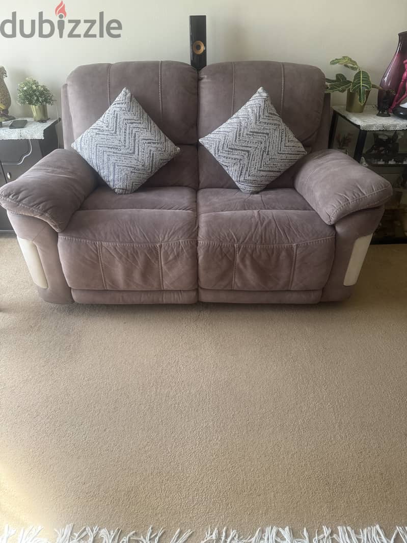 Double seater recliner 1