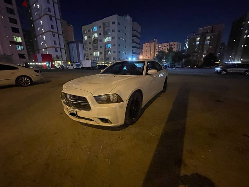 Dodge Charger 2014 1